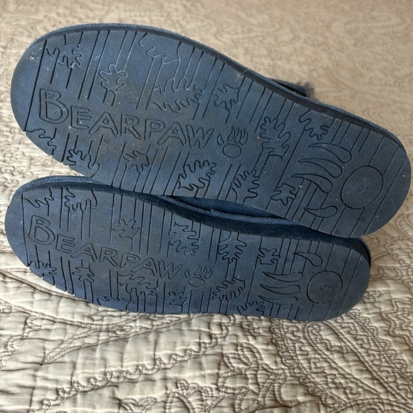 Bearpaw Boots - Picture 5 of 9